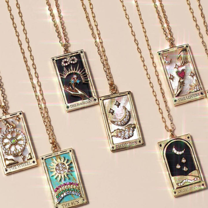 Halskette für Damen | Anhänger | Tarot | Gold | Zirkonia | Stilvoll-Luzern Mode