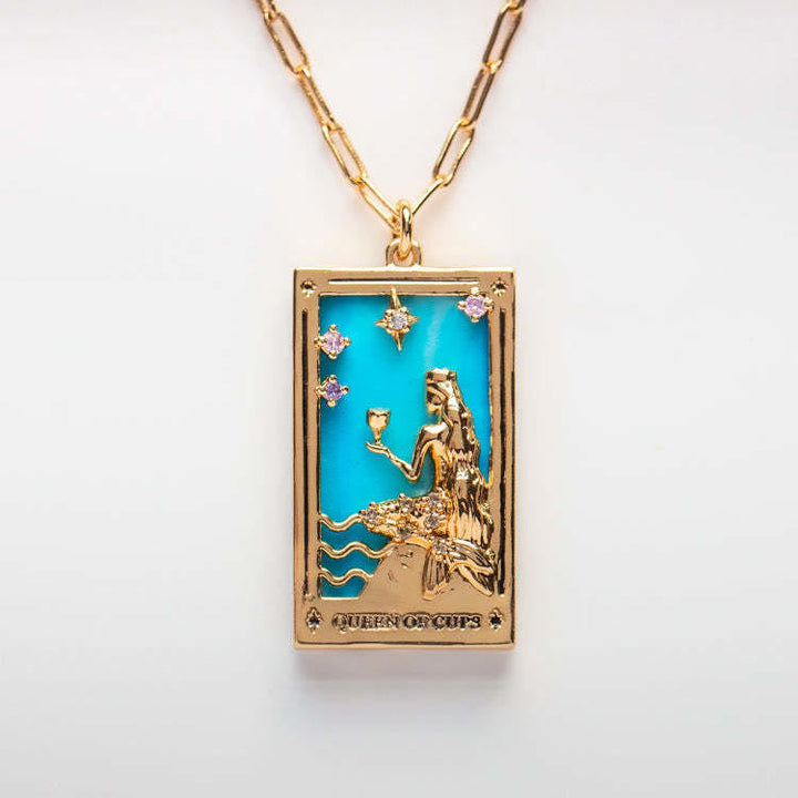 Halskette für Damen | Anhänger | Tarot | Gold | Zirkonia | Stilvoll-Königin der Kelche-Luzern Mode